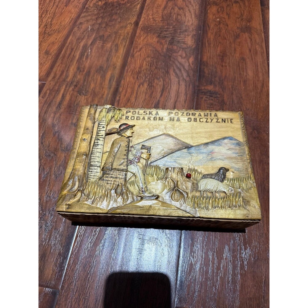 Vintage Polish Folk Art Carved Wooden Keepsake Box 10x7